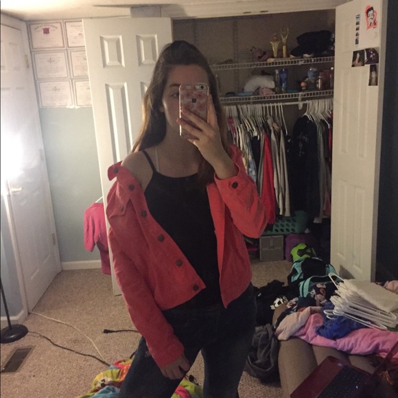 Meet your Posher, Maya - Picture 5 of 8